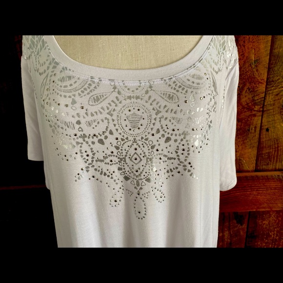 Zenergy by chicos size XXX L soft embellished tee a little spandex new no tags - Picture 1 of 5